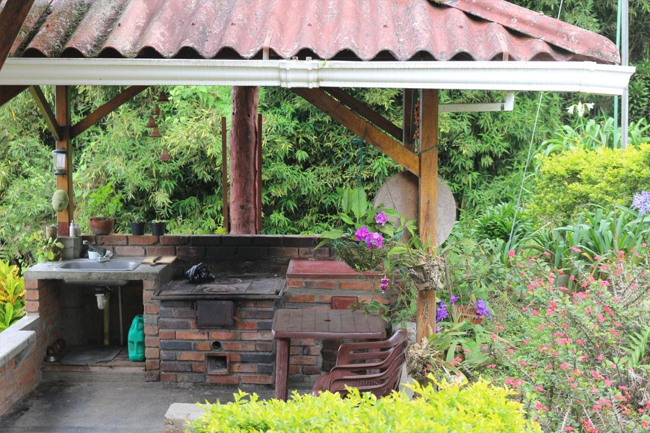 Finca Chalet La Tawa Sevilla  Luaran gambar